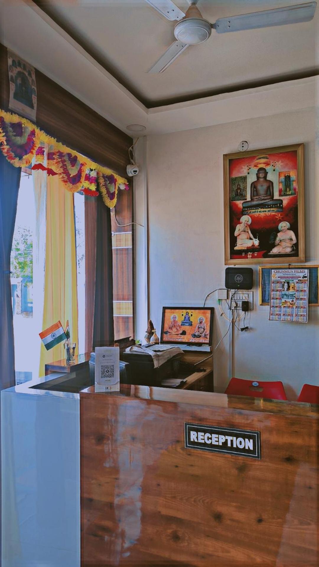 Hotel Mahaveer Chanderi Exteriör bild