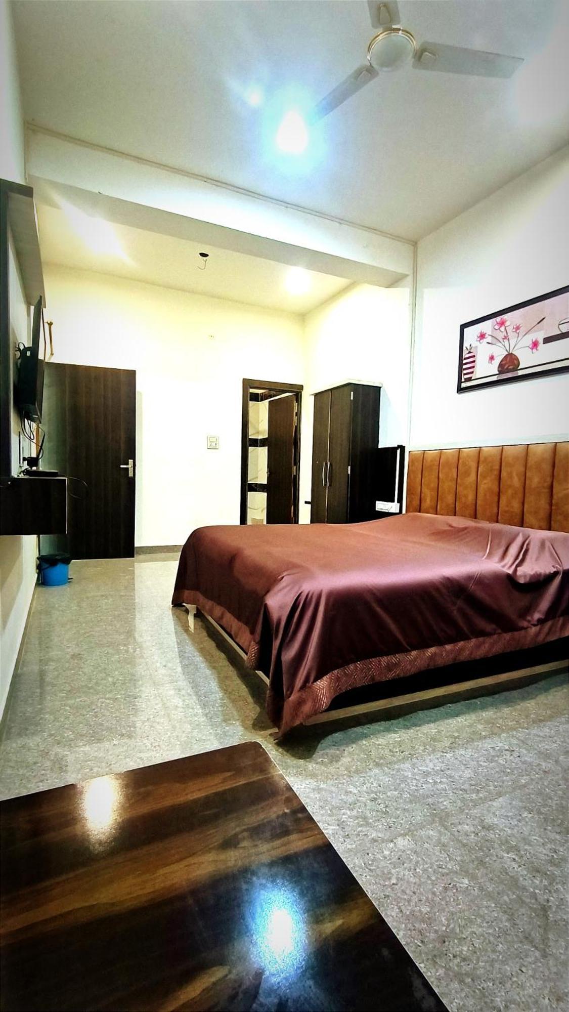 Hotel Mahaveer Chanderi Exteriör bild