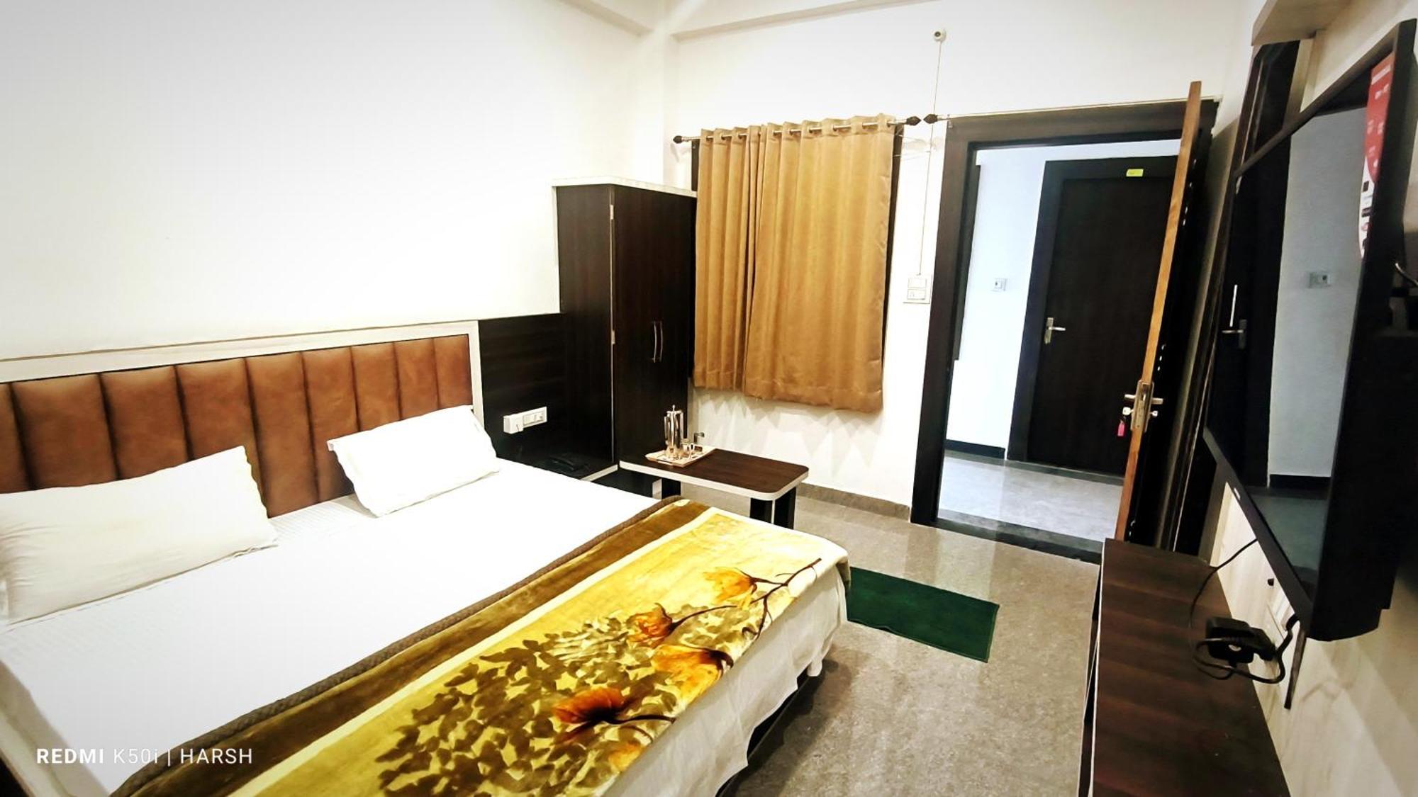 Hotel Mahaveer Chanderi Exteriör bild
